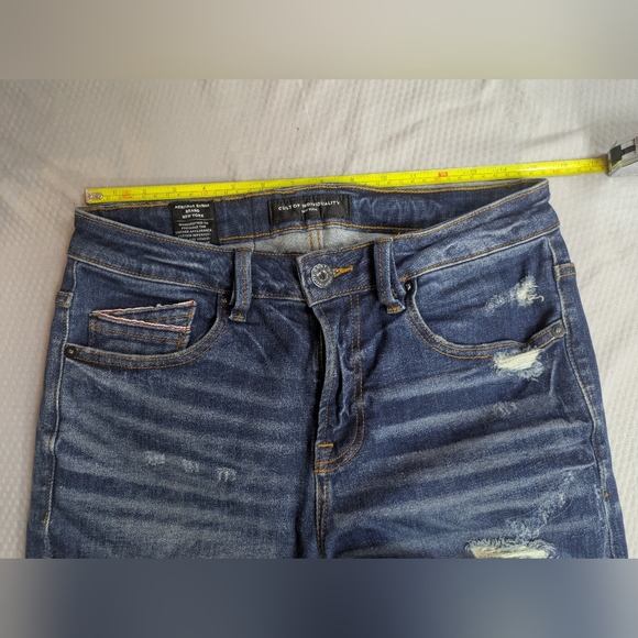 Sold - Picture 3 of 10